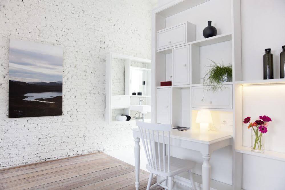 Maison Nationale City Flats & Suites Amberes Exterior foto A typical room at the hotel