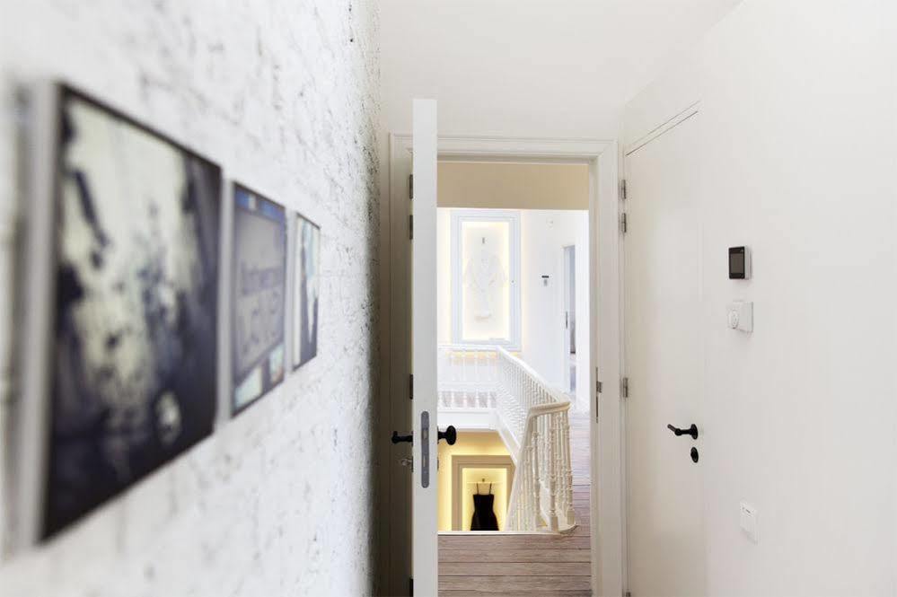 Maison Nationale City Flats & Suites Amberes Exterior foto Interior of the house
